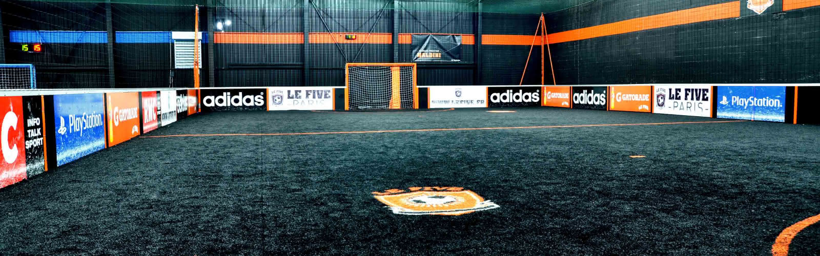 Le Five, terrain de football en gazon synthétique, ouvert à tous, différents lieux en Ile-de-France 2016